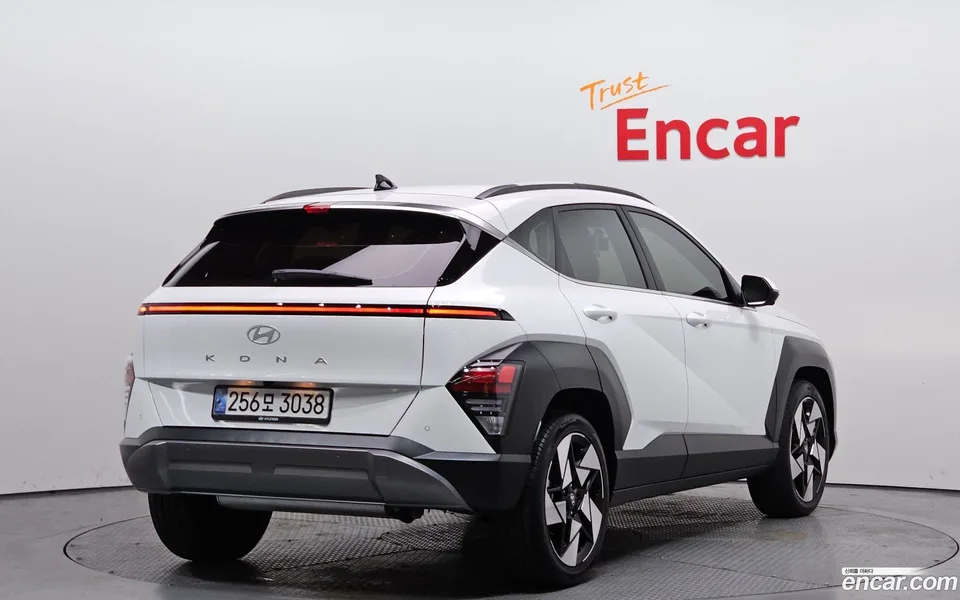 Hyundai Kona 1.6 2WD 2024 — миниатюра 2