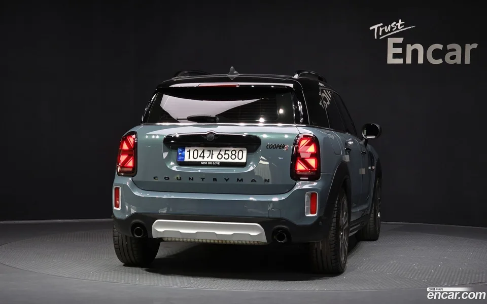 MINI Cooper S Countryman ALL4 2022 — миниатюра 4