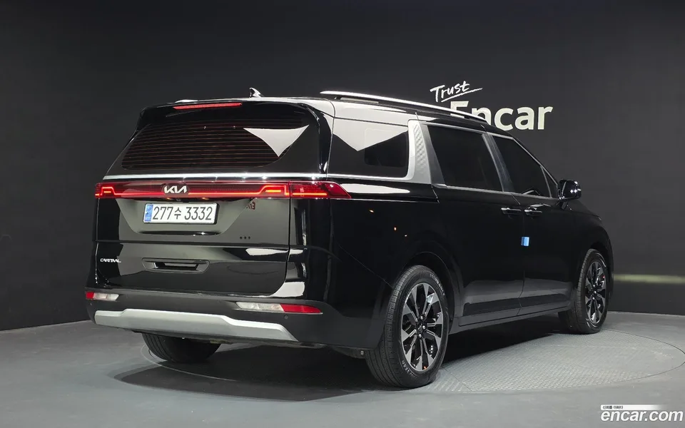 Kia Carnival 9 2023 — миниатюра 2