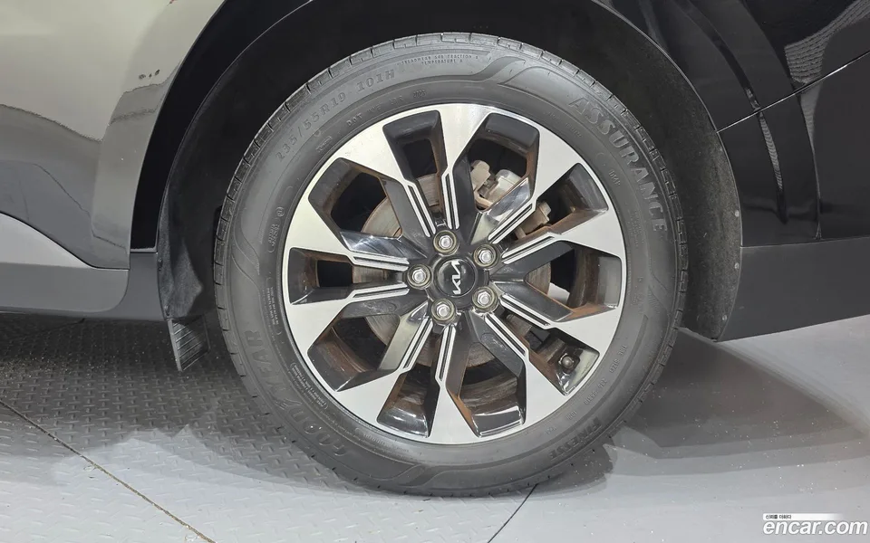 Kia Carnival 9 2023 — миниатюра 5