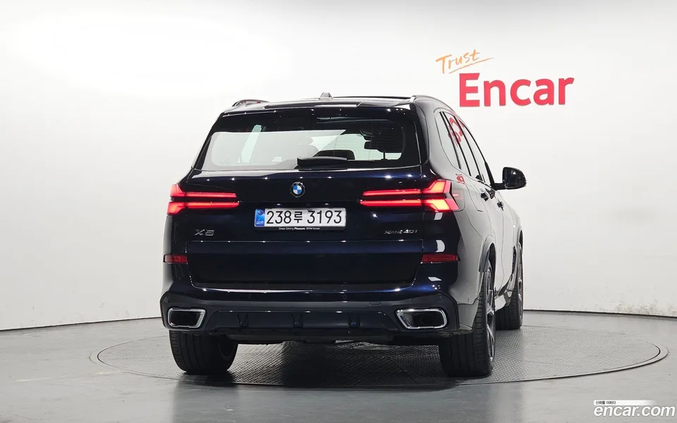 BMW X5 xDrive 40i M 2025 — миниатюра 4