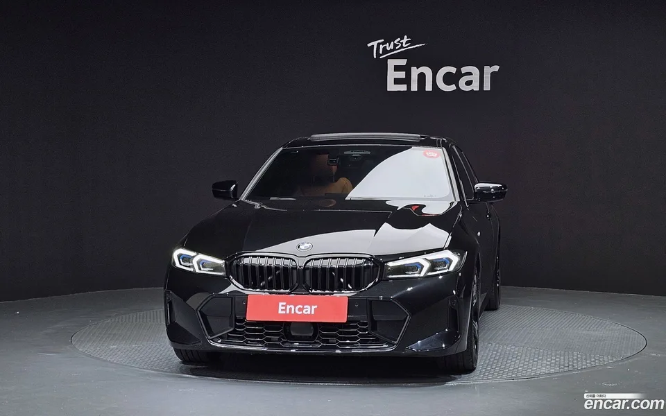 BMW 3 Series 320i M 2024 — миниатюра 3