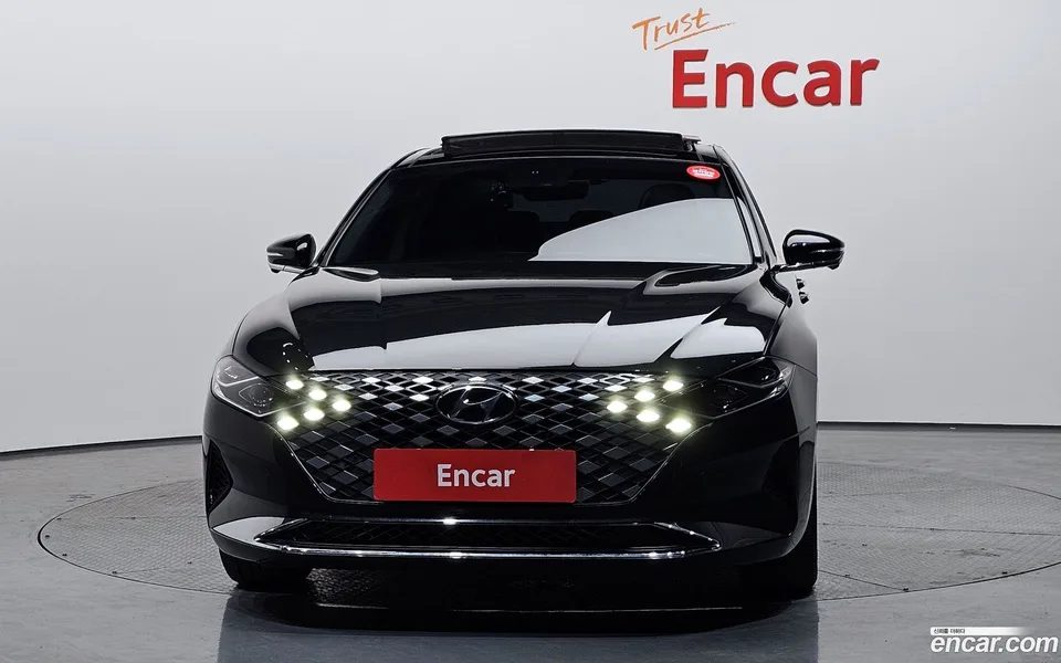 Hyundai Grandeur IG Hybrid 2022 — миниатюра 3