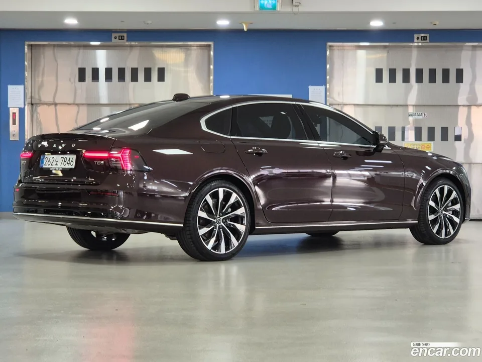 Volvo S90 T8 AWD 2025 — миниатюра 4