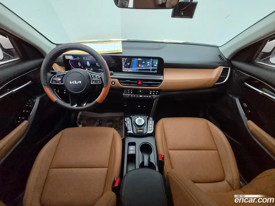 Kia Seltos 1.6 2WD 2023 — миниатюра 4