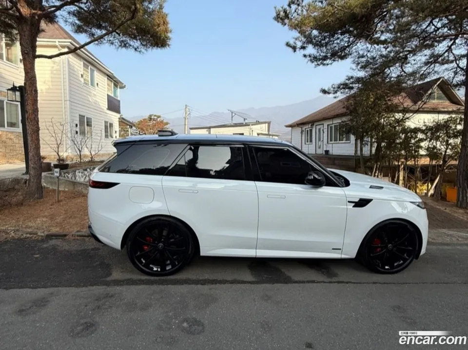 Land Rover Range Rover Sport P400 AB 2025 — миниатюра 3