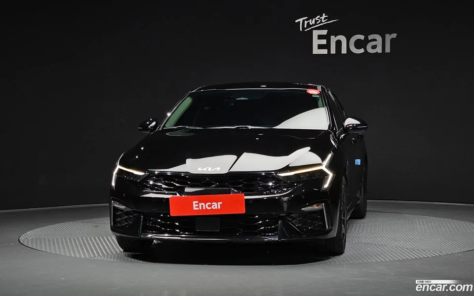 Kia K5 Hybrid 2024 — миниатюра 3