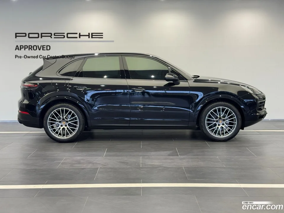 Porsche Cayenne 3.0 2023 — миниатюра 3
