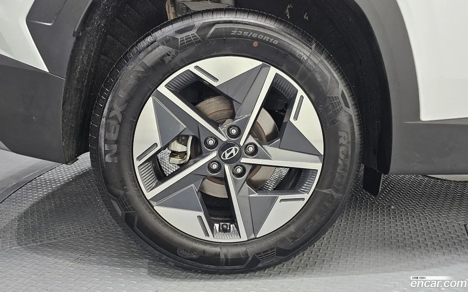 Hyundai Tucson NX4 1.6 2WD 2025 — миниатюра 5