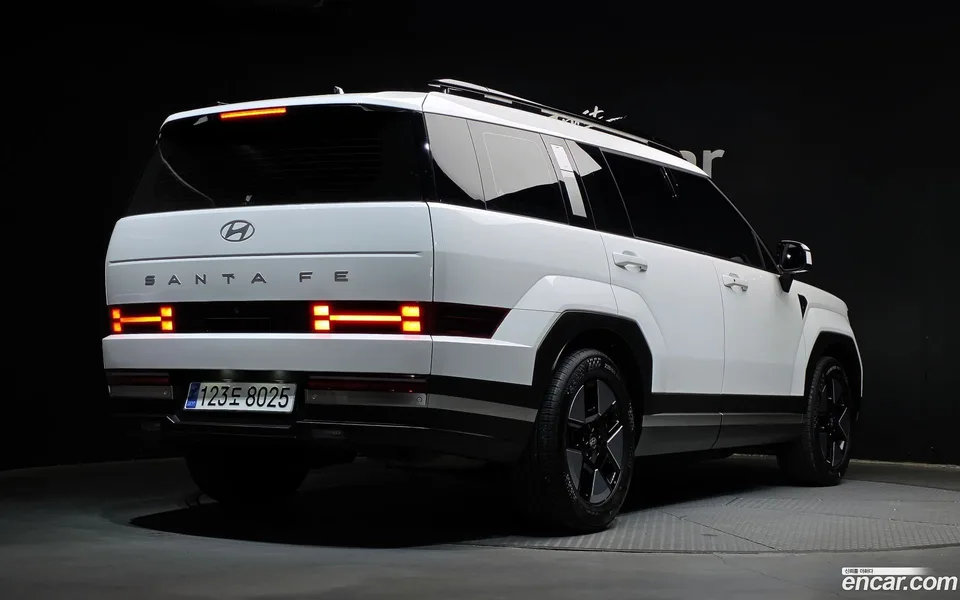 Hyundai SantaFe HEV 1.6 2WD 2023 — миниатюра 2