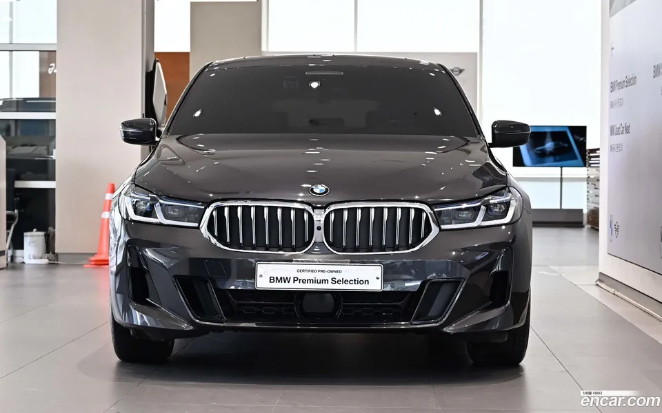 BMW 6 Series GT 630i xDrive M 2024 — миниатюра 3