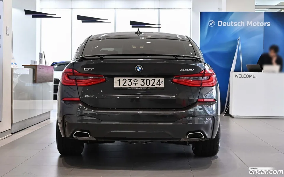 BMW 6 Series GT 630i xDrive M 2024 — миниатюра 4