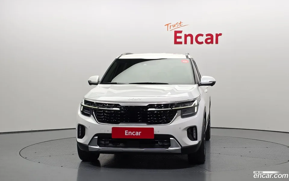 Kia Seltos 1.6 2WD 2023 — миниатюра 3