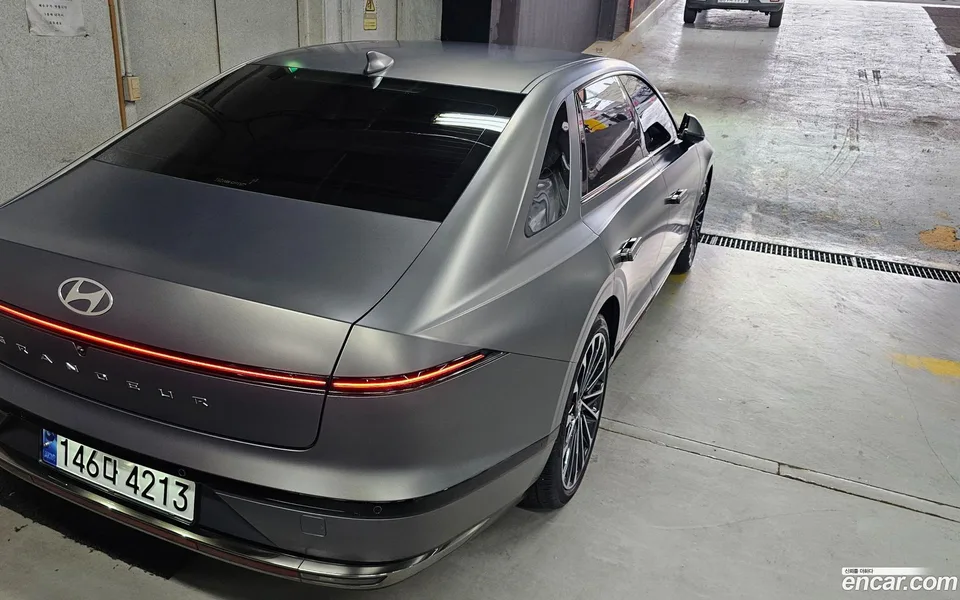 Hyundai Grandeur Hybrid 2024 — миниатюра 4