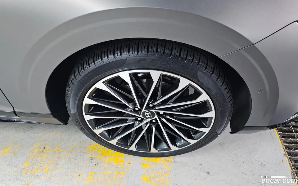Hyundai Grandeur Hybrid 2024 — миниатюра 5