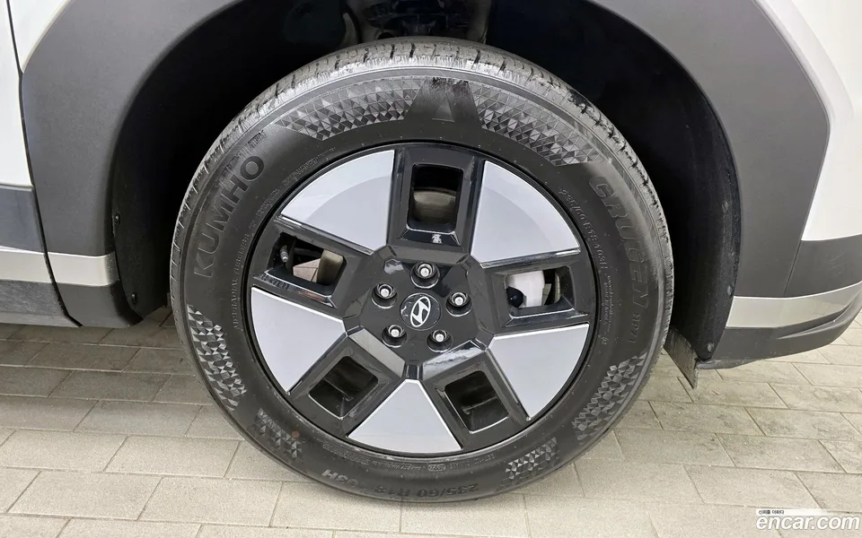 Hyundai SantaFe HEV 1.6 2WD 2024 — миниатюра 5