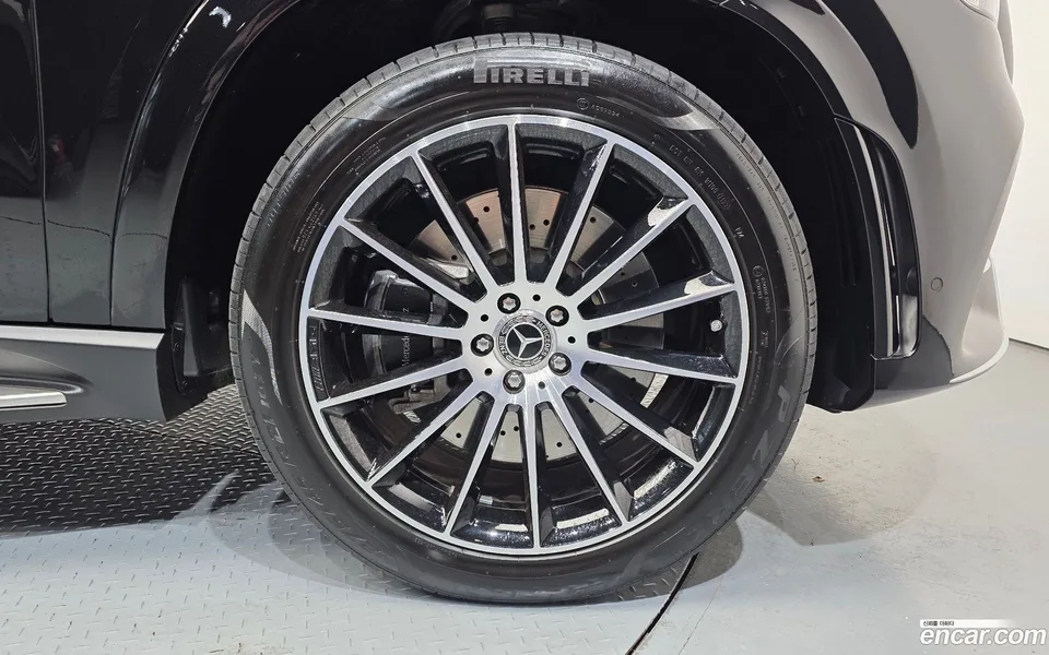 Mercedes-Benz GLE-Class GLE450 4MATIC 2023 — миниатюра 5