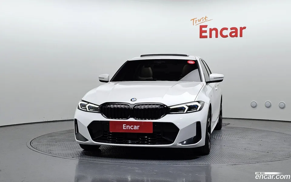 BMW 3 Series 320i M 2022 — миниатюра 3