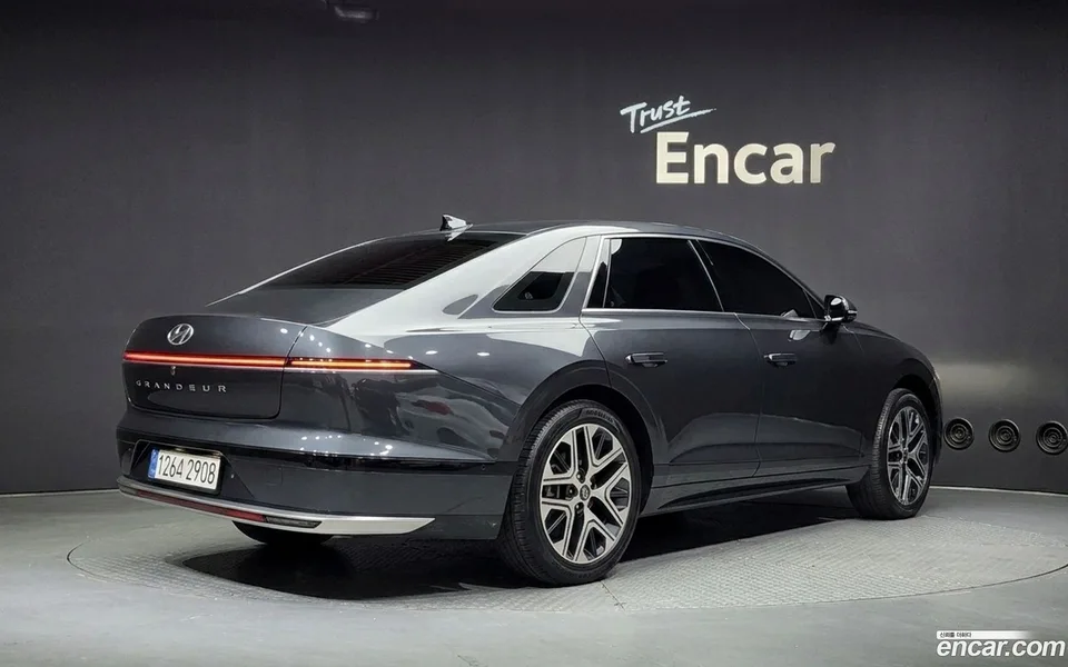 Hyundai Grandeur 2.5 2WD 2025 — миниатюра 2