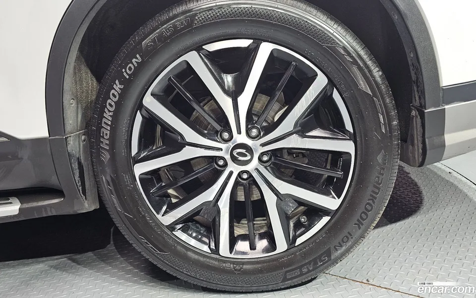 Renault Samsung QM6 2.0 GDe RE 2WD 2022 — миниатюра 5