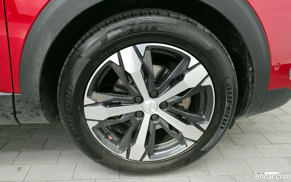 Peugeot 3008 1.2 Pure Tech GT 2022 — миниатюра 5