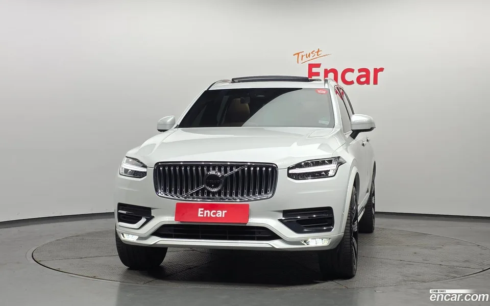 Volvo XC90 B6 2022 — миниатюра 3
