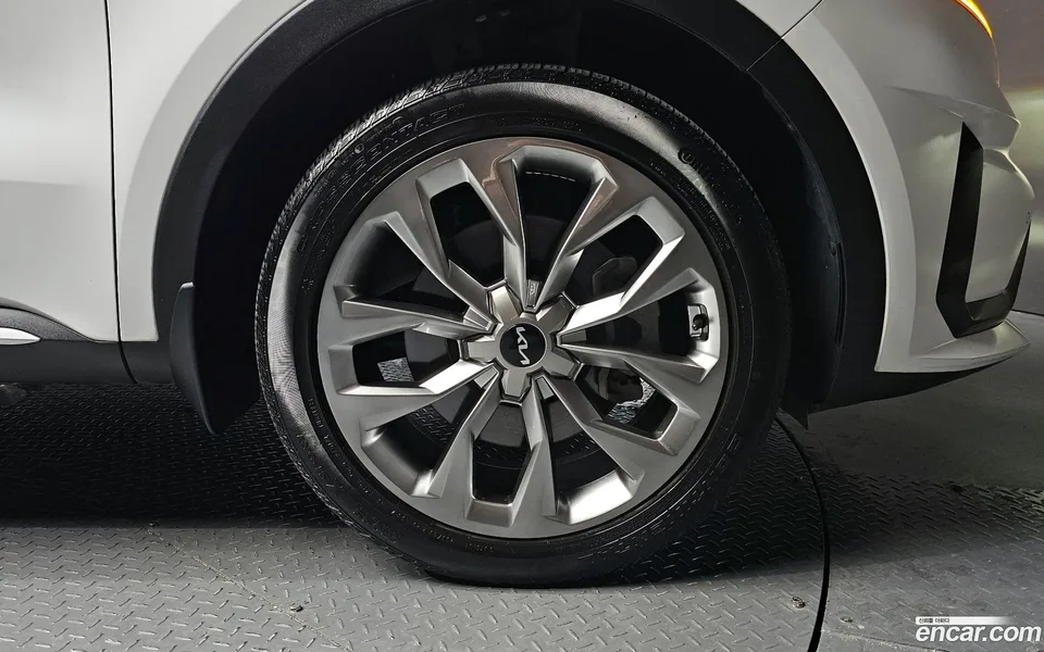 Kia Sorento 2.5T 2WD 2022 — миниатюра 5