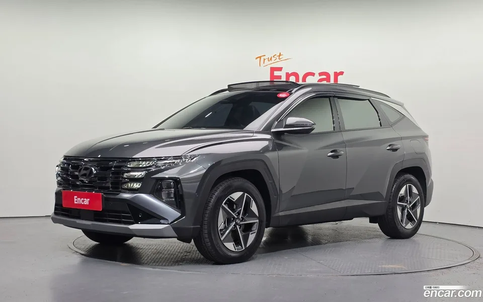 Hyundai Tucson Hybrid NX4 HEV 1.6 4WD 2024 — фото 1, купить с доставкой в Москву