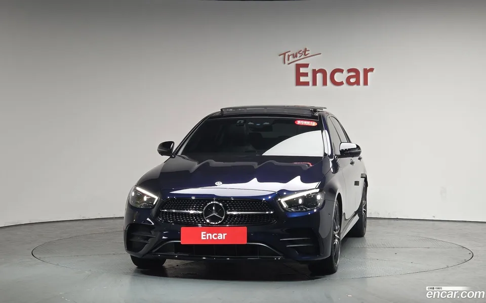 Mercedes-Benz E-Class E350 4MATIC AMG Line 2023 — миниатюра 3