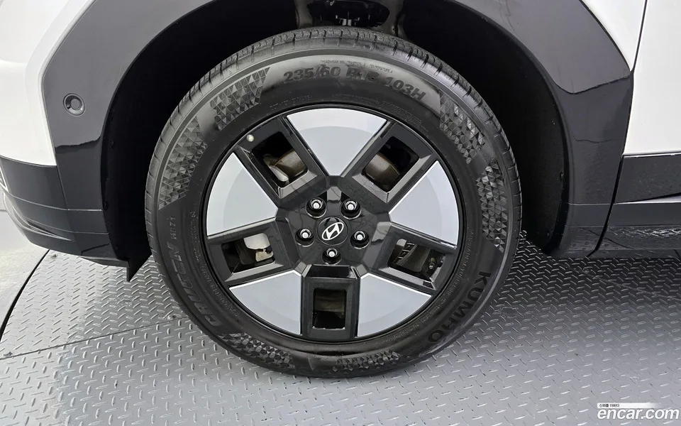 Hyundai SantaFe HEV 1.6 2WD 2023 — миниатюра 5