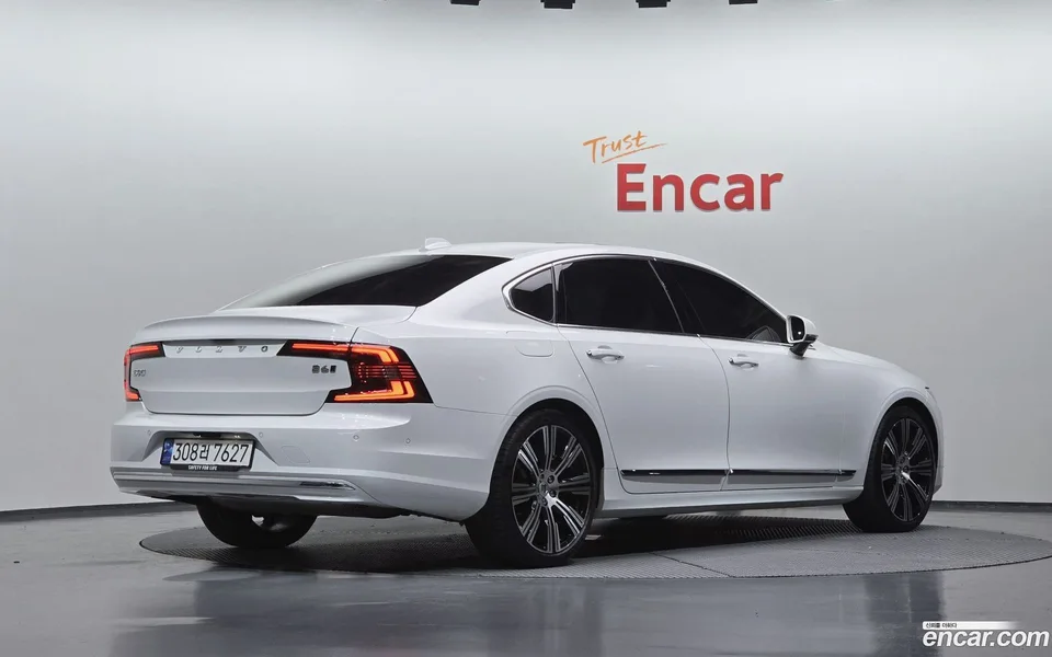 Volvo S90 B6 AWD 2023 — миниатюра 2