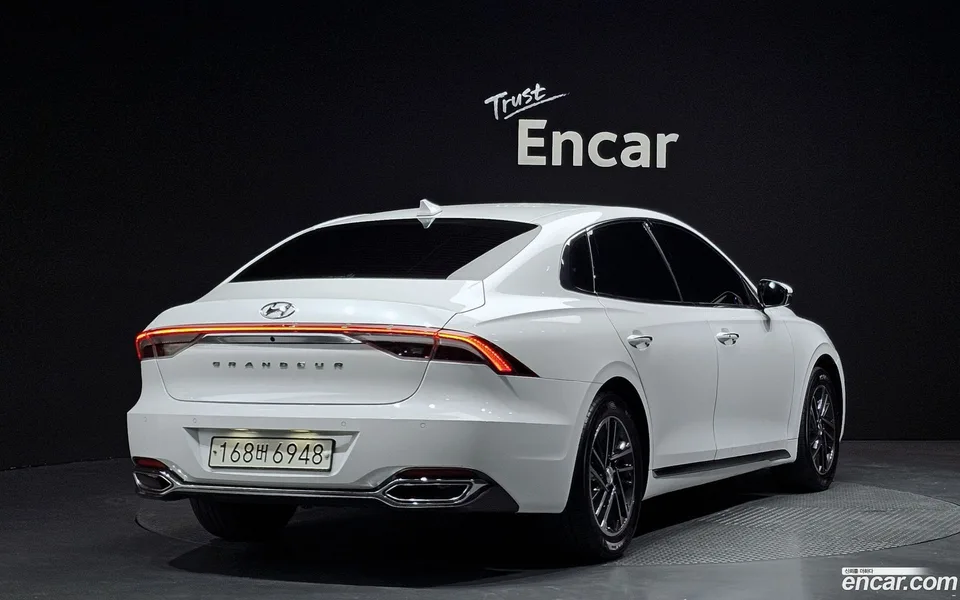 Hyundai Grandeur IG 3.0 LPi () 2022 — миниатюра 2