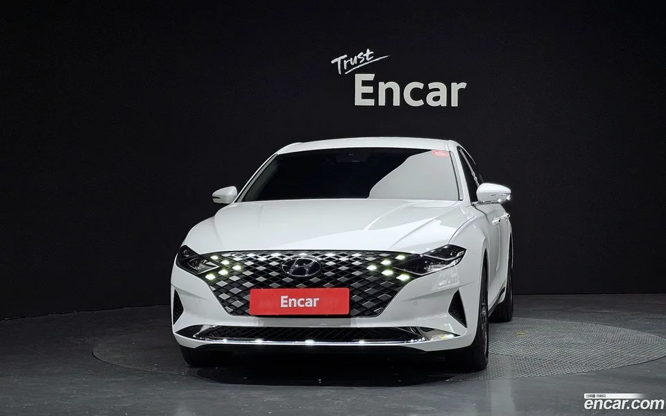 Hyundai Grandeur IG 3.0 LPi () 2022 — миниатюра 3