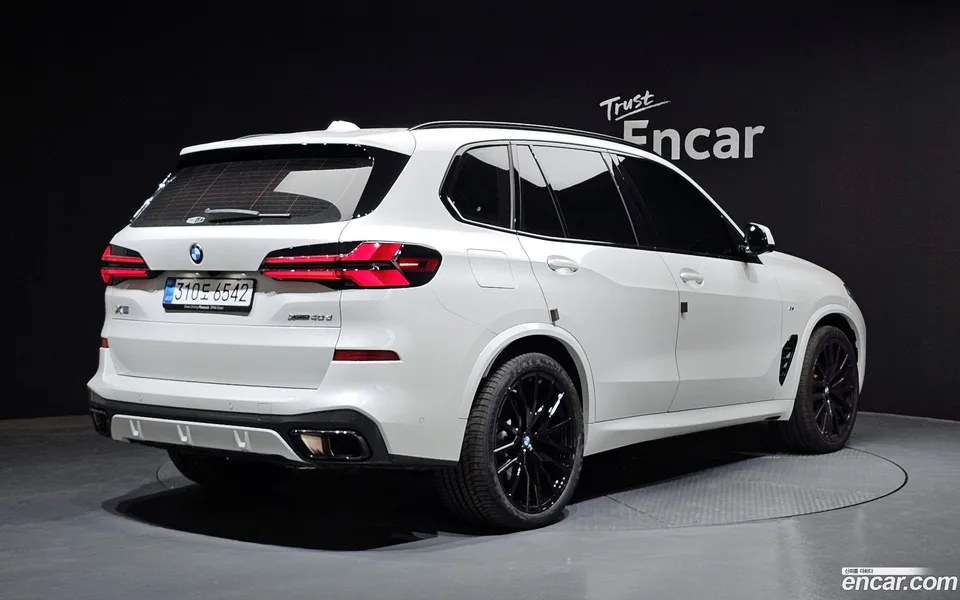 BMW X5 xDrive 40d M 2025 — миниатюра 2