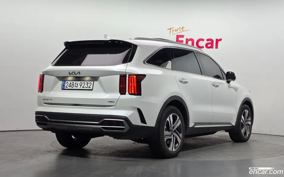 Kia Sorento HEV 1.6 4WD 2022 — миниатюра 2