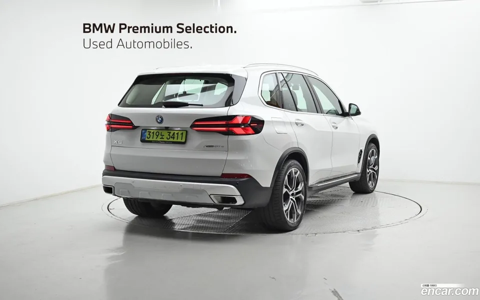 BMW X5 xDrive 50e xLine 2025 — миниатюра 2