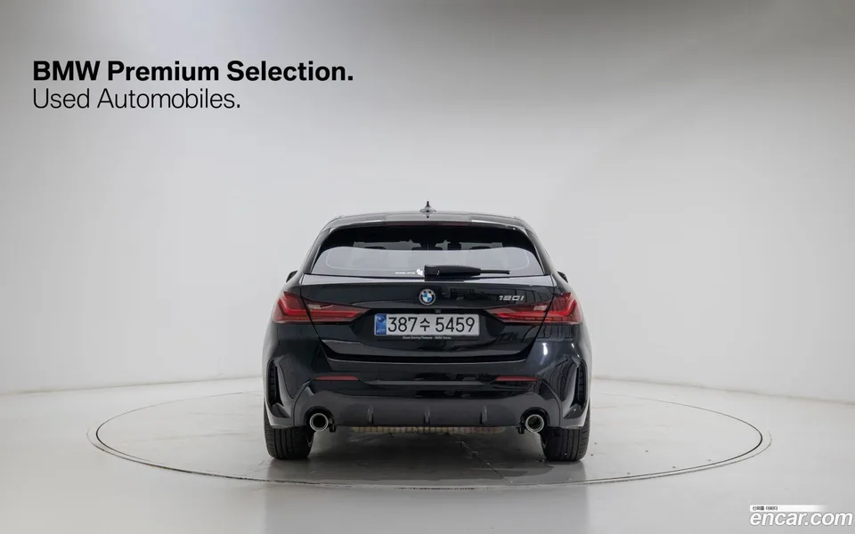 BMW 1 Series 120i M 2023 — миниатюра 4
