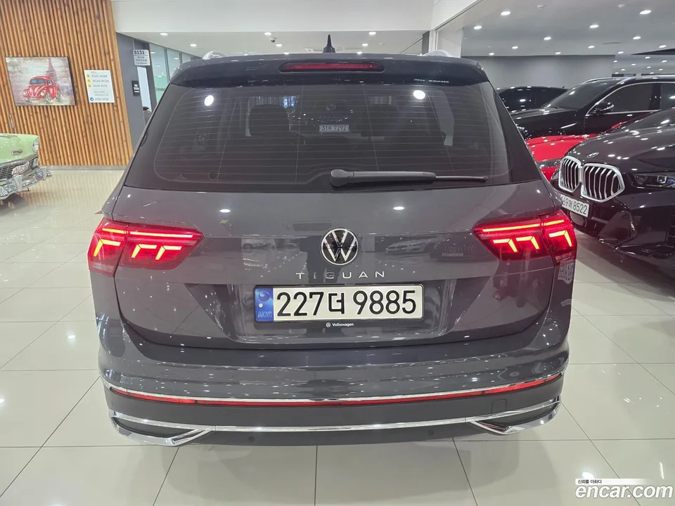 Volkswagen Tiguan 2.0 TDI 2023 — миниатюра 3