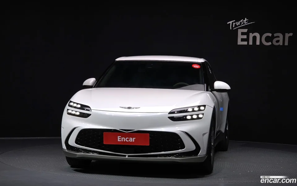 Genesis GV60 2023 — миниатюра 3