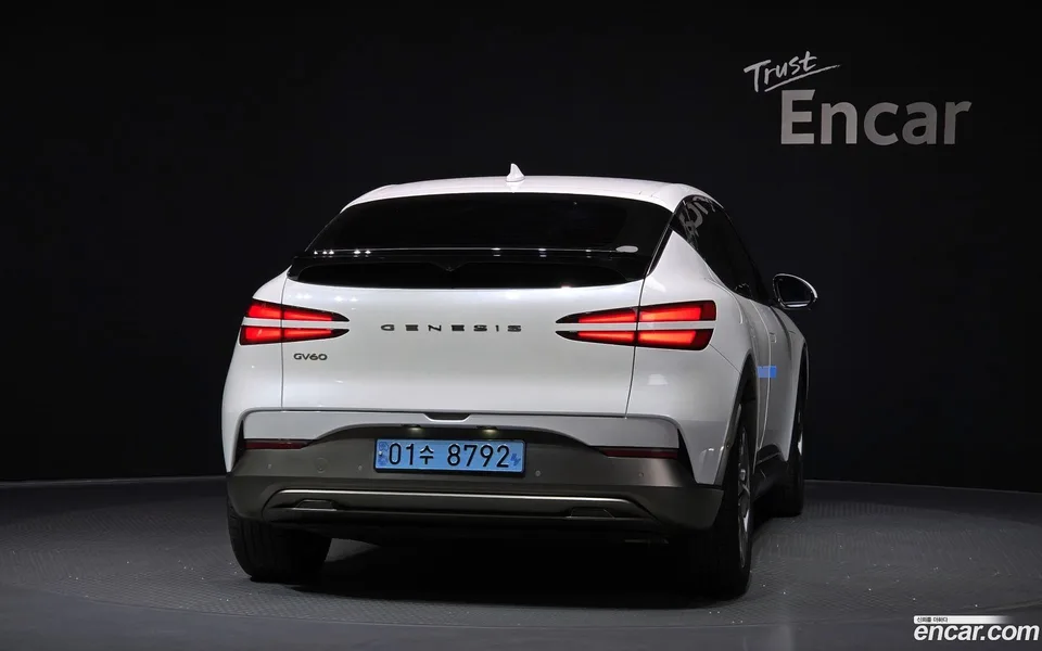 Genesis GV60 2023 — миниатюра 4