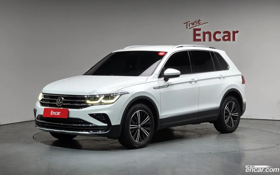 Volkswagen Tiguan 2.0 TDI 2022 — фото 1, купить с доставкой в Москву