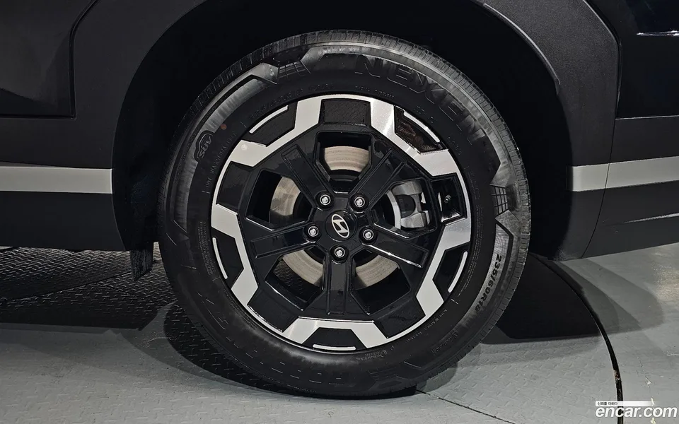 Hyundai SantaFe 2.5T 2WD 2024 — миниатюра 5