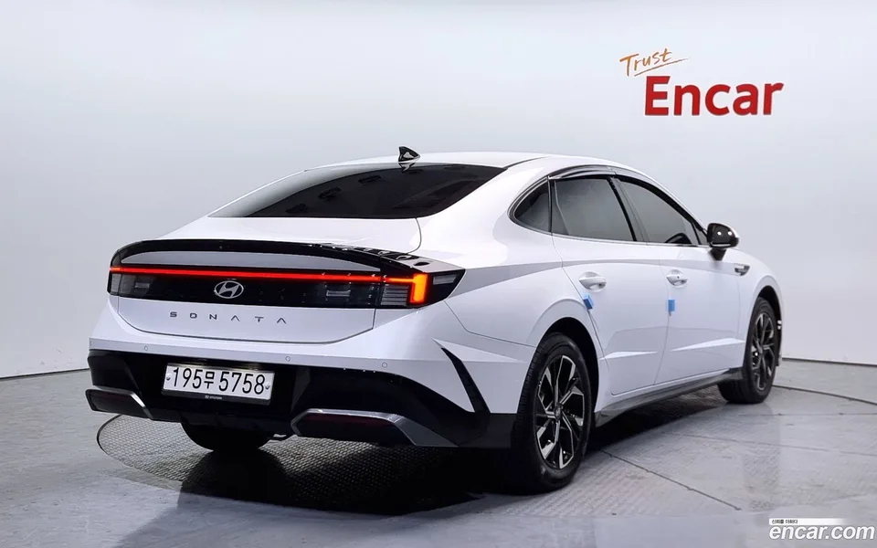 Hyundai Sonata The Edge 2.0 LPG() 2024 — миниатюра 2
