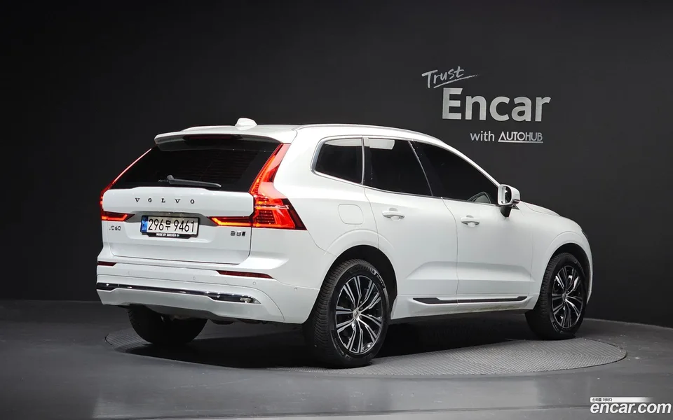 Volvo XC60 B5 2022 — миниатюра 2