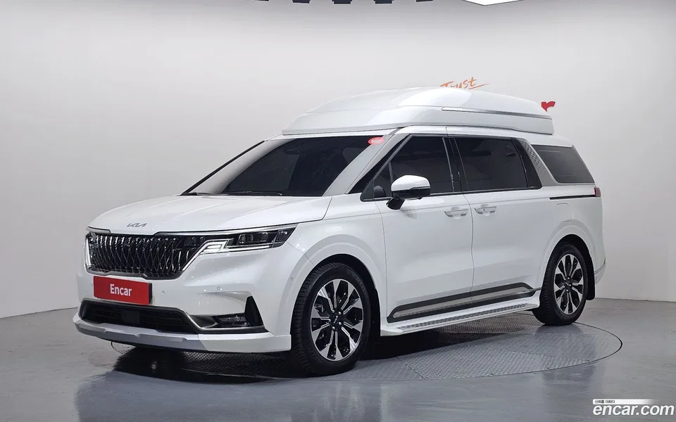 Kia Carnival 9 2023 — фото 1, купить с доставкой в Москву
