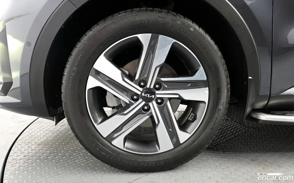 Kia Sorento HEV 1.6 2WD 2023 — миниатюра 5