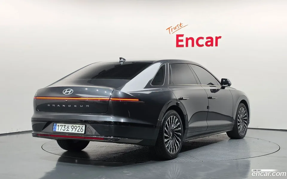 Hyundai Grandeur Hybrid 2024 — миниатюра 2