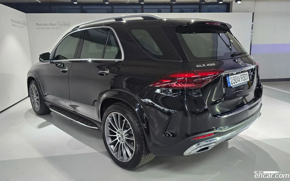 Mercedes-Benz GLE-Class GLE450 4MATIC 2024 — миниатюра 3