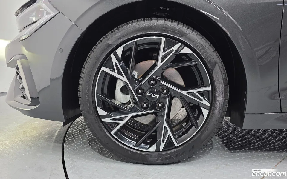 Kia K5 Hybrid 2025 — миниатюра 5