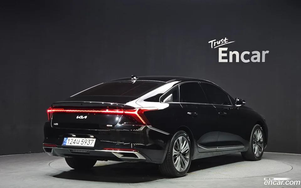 Kia K8 Hybrid 2022 — миниатюра 2